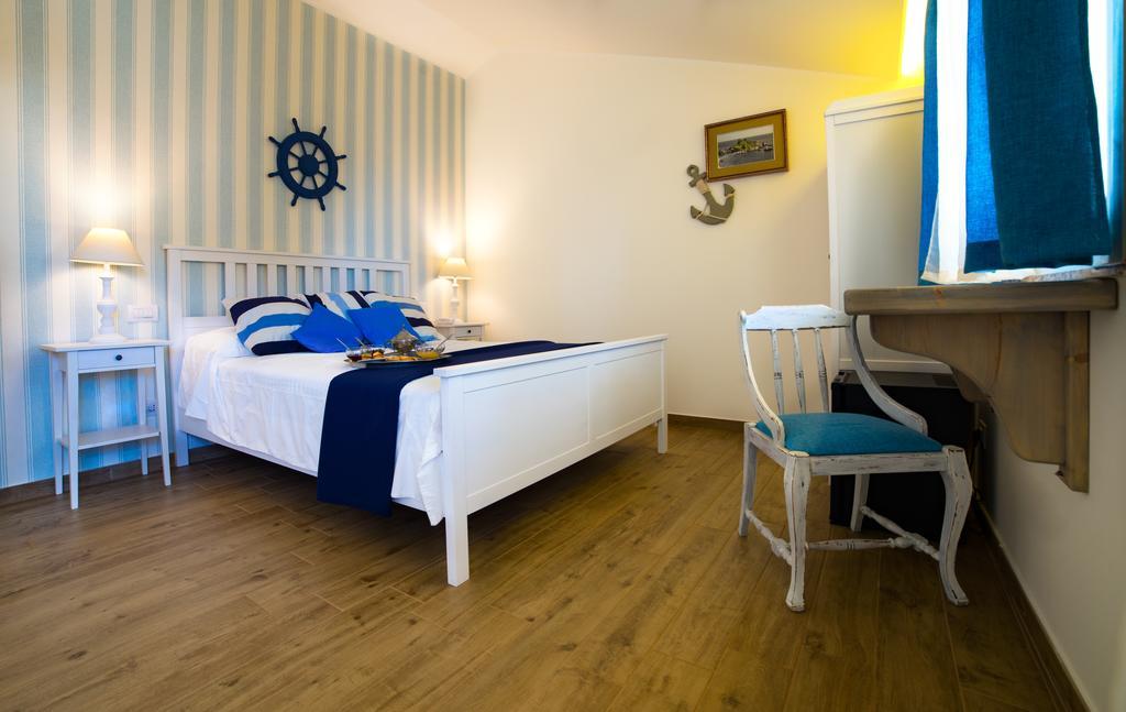 Quattro Torri Bed & Breakfast Santa Teresa Di Riva